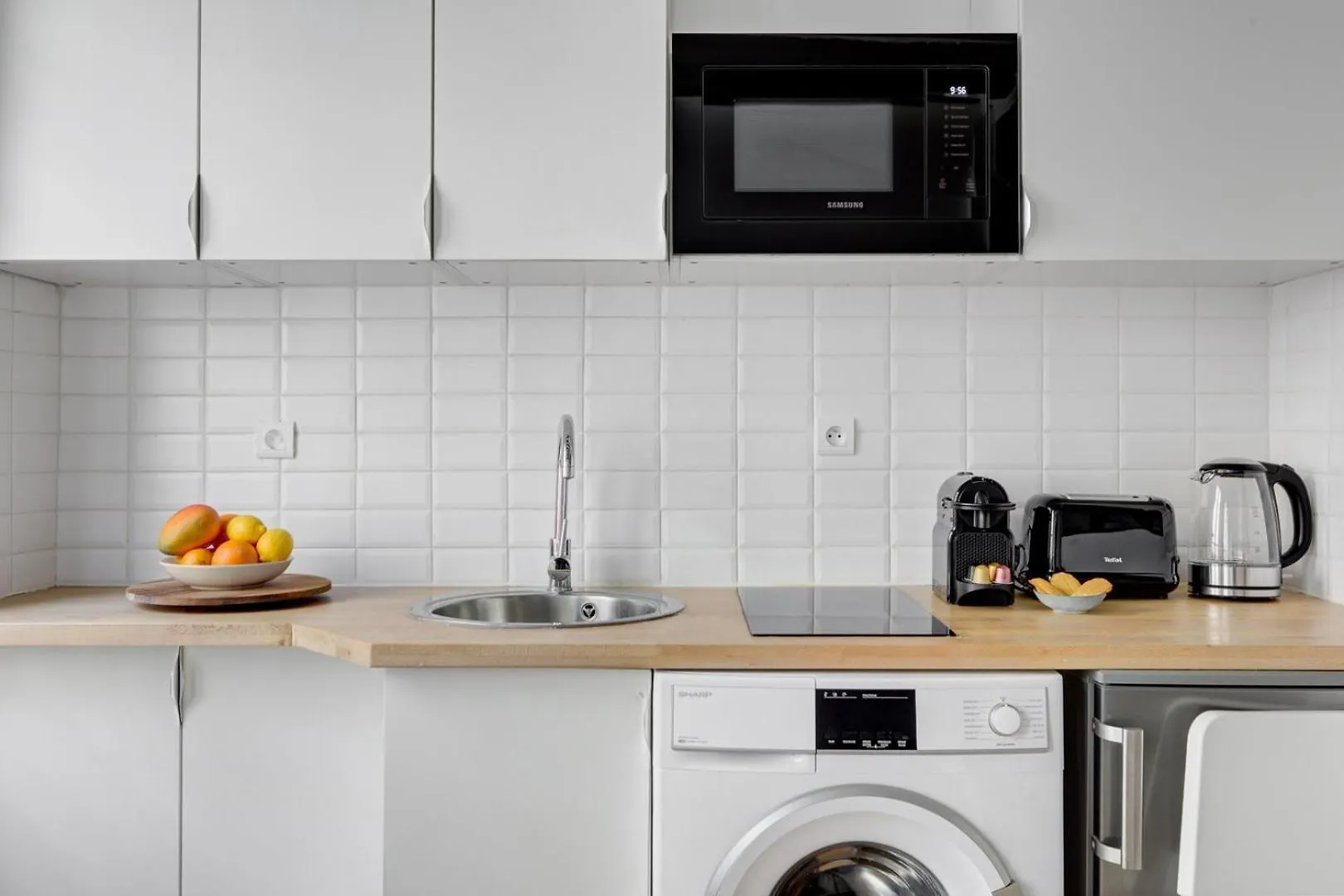 Suite Joyful Ivy - Cozy Apartment In パリ
