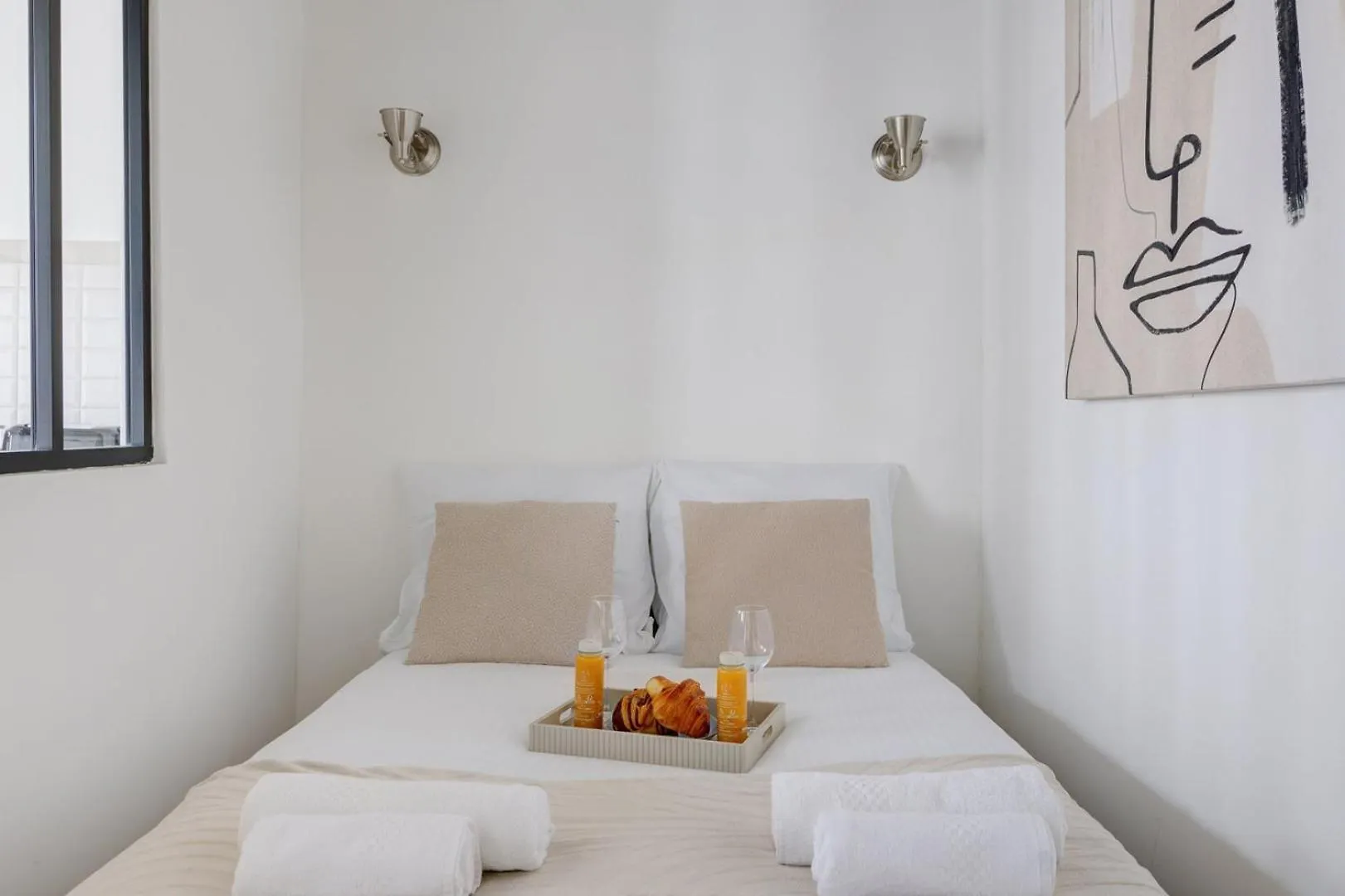 Suite Joyful Ivy - Cozy Apartment In Paris 0*,